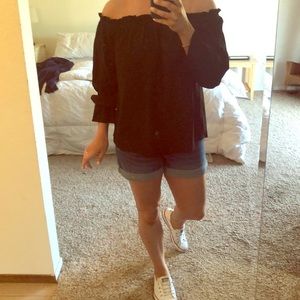 Off shoulder shirt